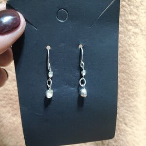 💕5 For 25 💕 Sliver Drop Earrings